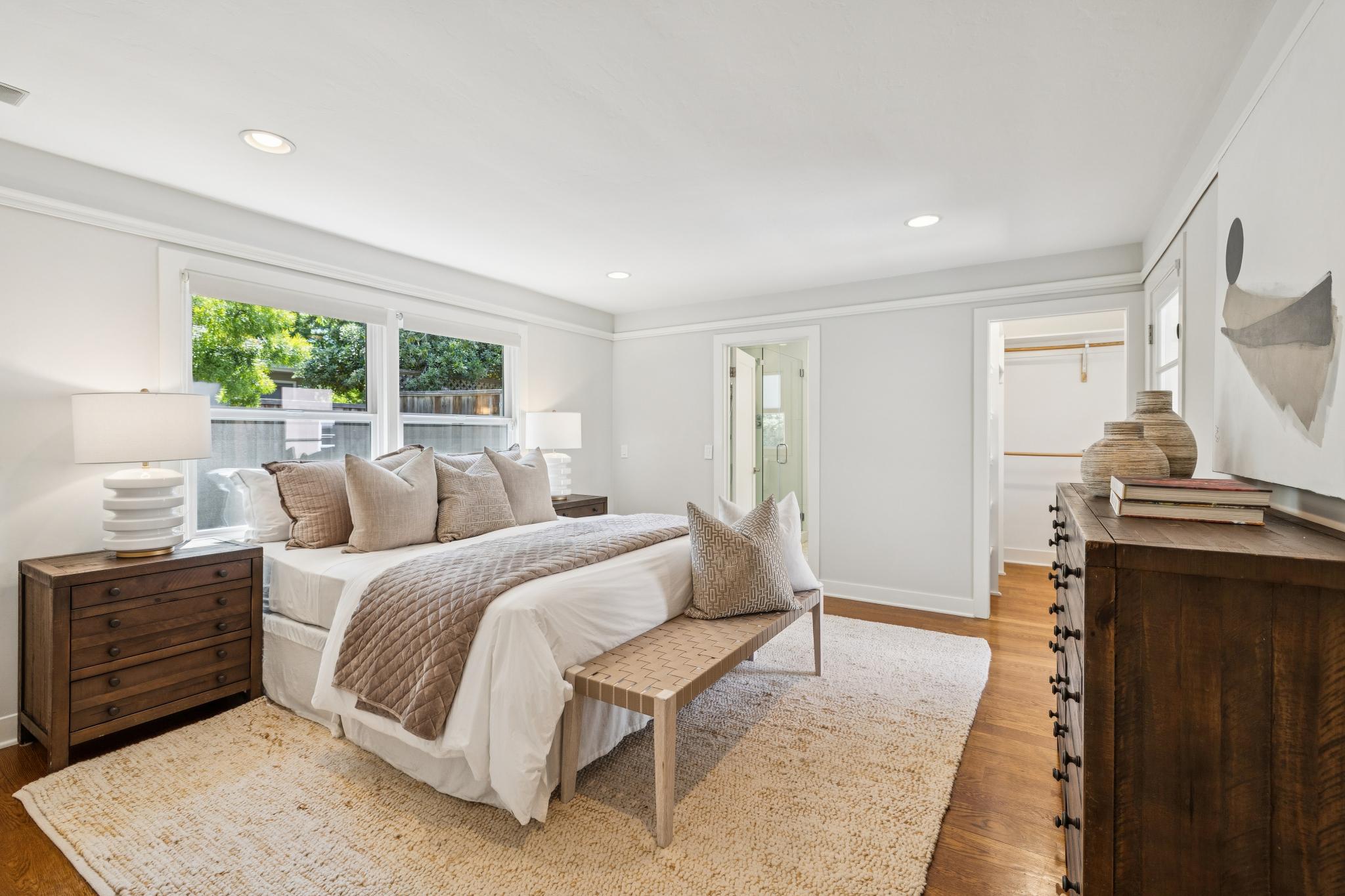 049-1800-oakdell-drive.90133.p3k.038