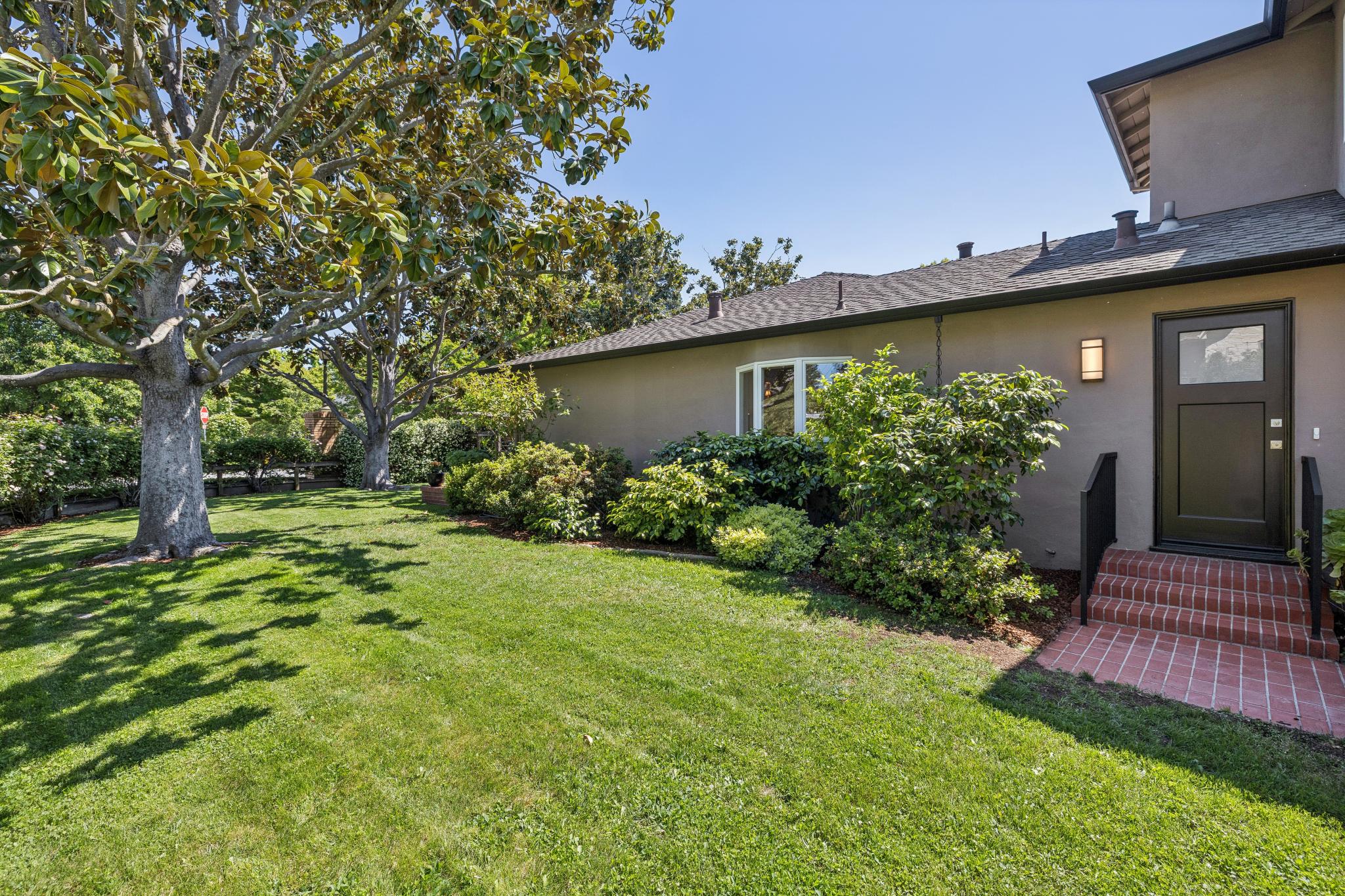 065-1800-oakdell-drive.90133.p3k.077